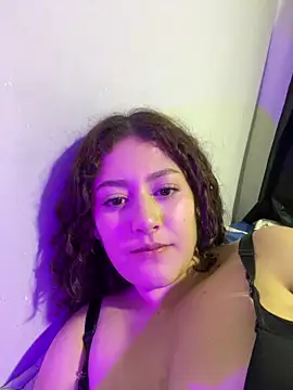 lizzy luminair online show from 02-20-26, 03:58