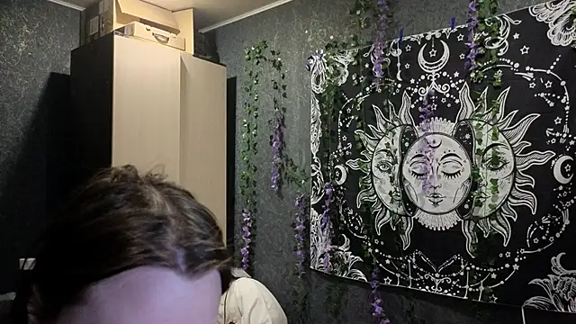 Snapshot of Marshmallowbeauty_ chatting on 02-07-26, 07:17 Marshmallowbeauty online show from 02-07-26, 07:17