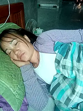 cutebobi online show from 03-16-26, 05:44