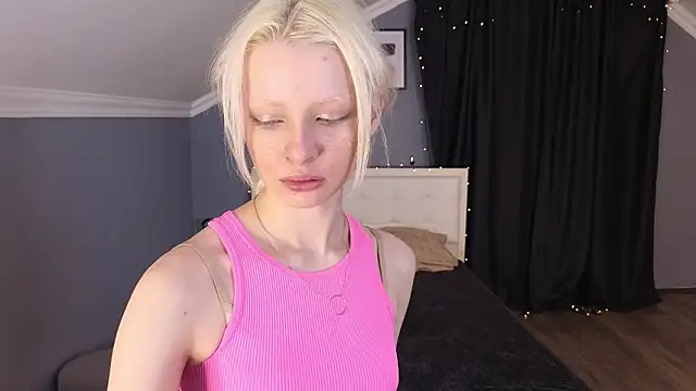 Naomi Demio online show from 02-25-26, 09:19