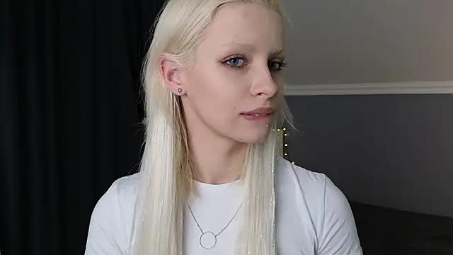 Naomi Demio online show from 03-14-26, 12:32