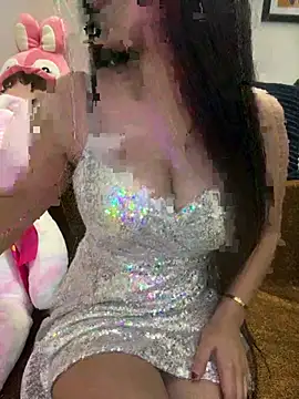 Snapshot of Maahhii chatting on 02-10-26, 02:43 Maahhii online show from 02-10-26, 02:43