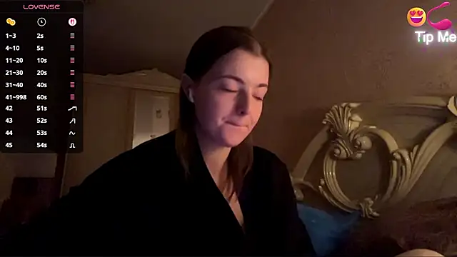 Snapshot of MistressBabe chatting on 02-27-26, 05:57 MistressBabe online show from 02-27-26, 05:57