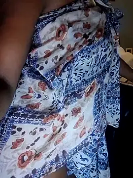 Barbieee1301 online show from 03-23-26, 06:34