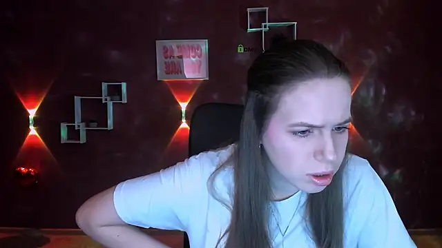 Snapshot of lumi_soft chatting on 02-25-26, 08:35 lumi soft online show from 02-25-26, 08:35