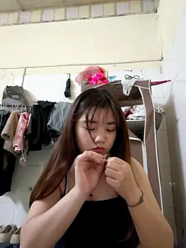 Pinks cool online show from 03-31-26, 08:04