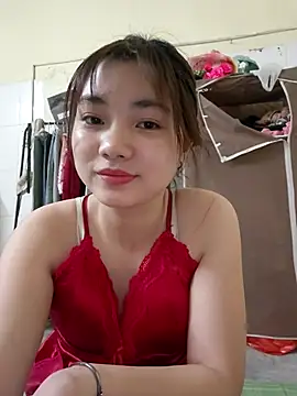 Pinks cool online show from 04-18-26, 03:16