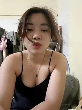 Snapshot of Pinks_cool chatting on 06-28-26, 05:35 Pinks cool online show from 06-28-26, 05:35