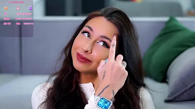 Snapshot of loseecontrol chatting on 02-16-26, 01:18 loseecontrol online show from 02-16-26, 01:18