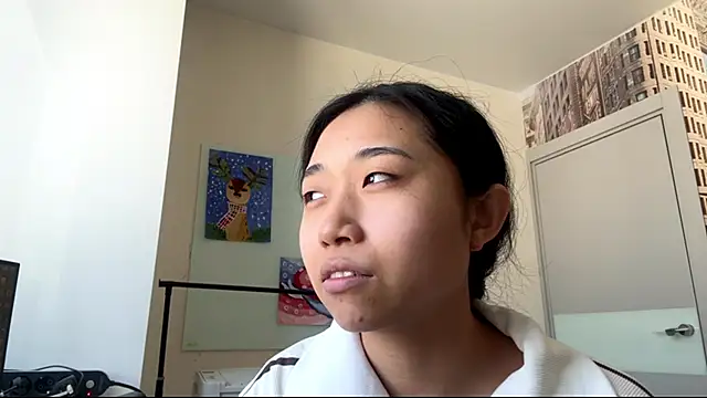 Snapshot of SweetMiaXO chatting on 02-12-26, 03:34 SweetMiaXO online show from 02-12-26, 03:34