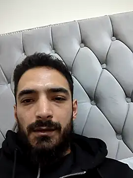 Snapshot of SnoopyApso chatting on 02-13-26, 10:06 SnoopyApso online show from 02-13-26, 10:06