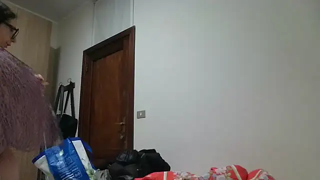 Snapshot of Miasexmilf chatting on 03-03-26, 05:41 Miasexmilf online show from 03-03-26, 05:41