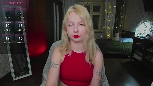 Snapshot of yourlovelyeve chatting on 02-11-26, 05:18 yourlovelyeve online show from 02-11-26, 05:18