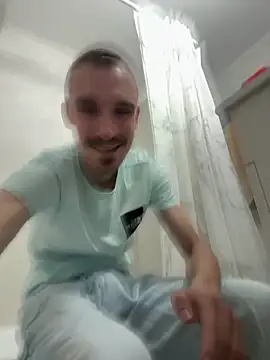 TheMaskShow online show from 04-24-26, 05:59