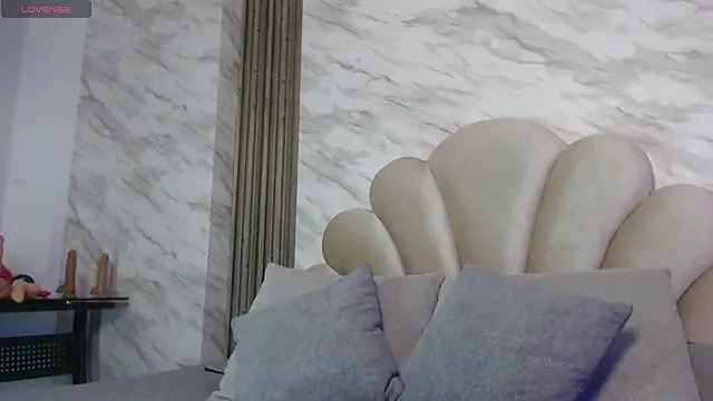 darkkjulietha online show from 04-13-26, 08:58