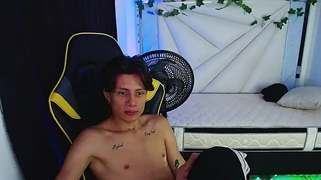 Didi hard online show from 03-21-26, 08:19