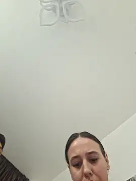 Snapshot of MavisReeve chatting on 02-05-26, 06:34 MavisReeve online show from 02-05-26, 06:34