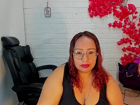 Snapshot of Shara_Oz chatting on 03-21-26, 02:49 Shara Oz online show from 03-21-26, 02:49