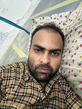 Snapshot of hardlysuck chatting on 02-16-26, 03:19 hardlysuck online show from 02-16-26, 03:19