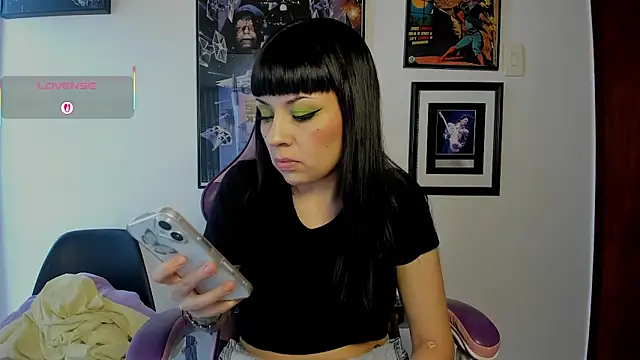 luckylaura online show from 02-27-26, 05:35