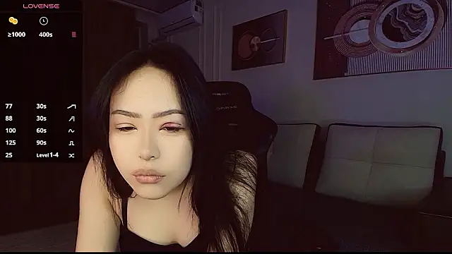 Snapshot of s00nie chatting on 02-07-26, 06:55 s00nie online show from 02-07-26, 06:55