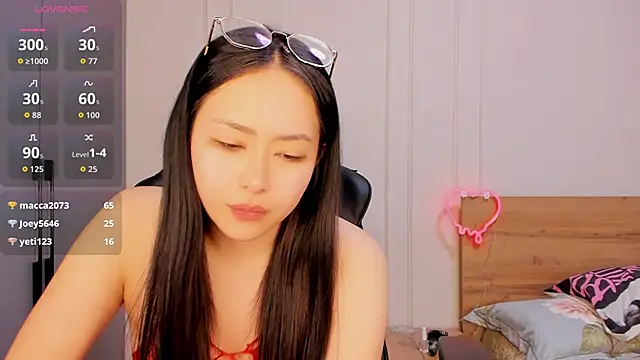 Snapshot of s00nie chatting on 03-15-26, 09:10 s00nie online show from 03-15-26, 09:10
