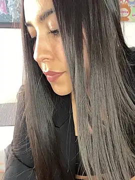 Snapshot of Mayka_sex chatting on 02-20-26, 05:13 Mayka sex online show from 02-20-26, 05:13