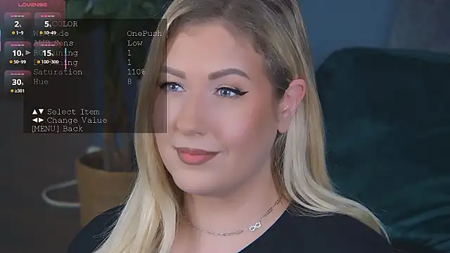 Snapshot of OndinaNoire chatting on 03-01-26, 07:16 OndinaNoire online show from 03-01-26, 07:16