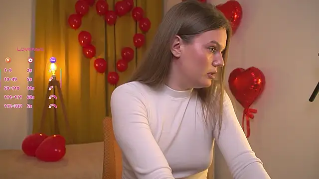 Snapshot of Agatha_Gris chatting on 02-11-26, 09:42 Agatha Gris online show from 02-11-26, 09:42