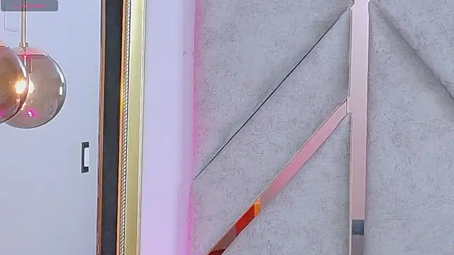 Sally-Noa online show from 02-18-26, 01:40