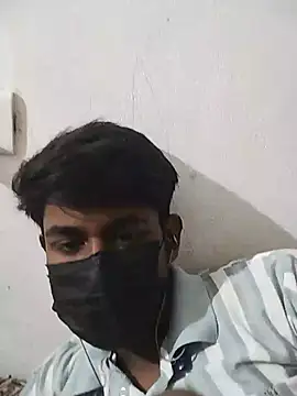Snapshot of pkverma852 chatting on 06-21-26, 08:28 pkverma852 online show from 06-21-26, 08:28