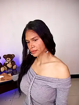 Snapshot of _aish_a chatting on 02-20-26, 01:44 aish a online show from 02-20-26, 01:44