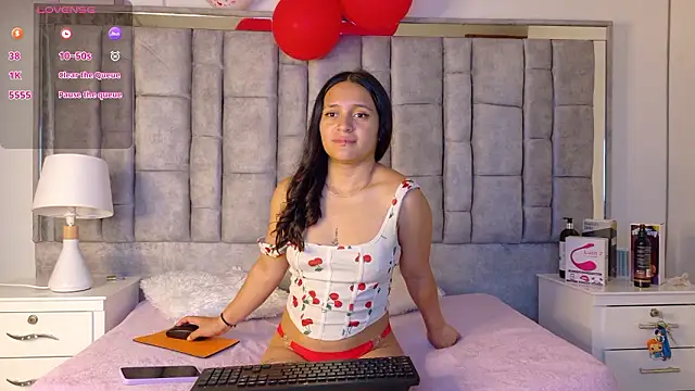 Ayla Han online show from 03-01-26, 04:14