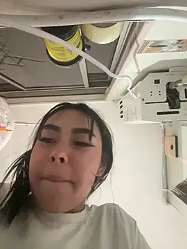 Snapshot of scarlett_pinkk1 chatting on 02-13-26, 04:30 scarlett pinkk1 online show from 02-13-26, 04:30