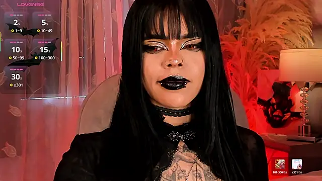 Snapshot of SweetDevil_7 chatting on 07-05-26, 09:33 SweetDevil 7 online show from 07-05-26, 09:33