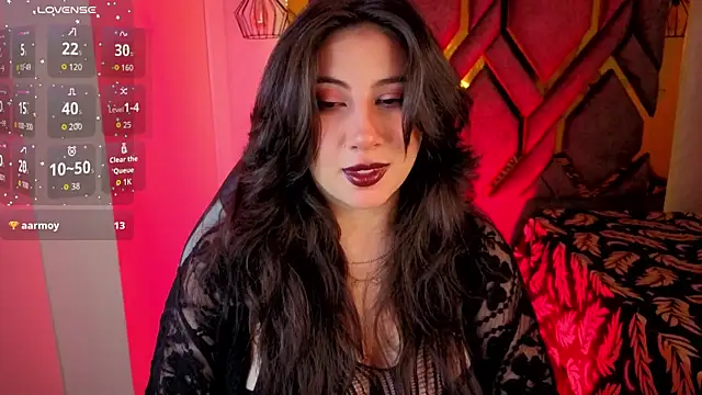 Luvienne online show from 04-09-26, 06:57