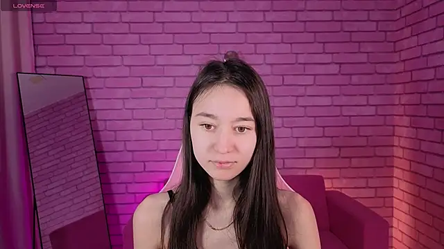 Nicole Brownie online show from 03-20-26, 01:21