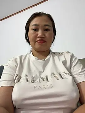 Snapshot of Puka2001 chatting on 02-11-26, 04:39 Puka2001 online show from 02-11-26, 04:39