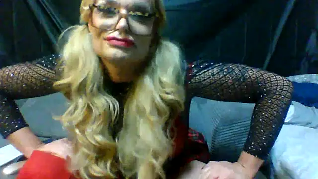 Snapshot of starandsky chatting on 02-01-26, 04:00 starandsky online show from 02-01-26, 04:00