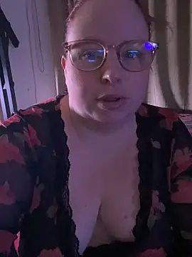 Sarahtjeuh  online show from 04-15-26, 10:21