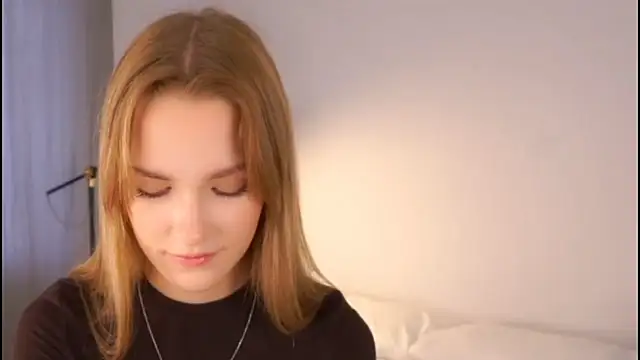 Snapshot of HellenSpelly chatting on 03-01-26, 10:12 HellenSpelly online show from 03-01-26, 10:12