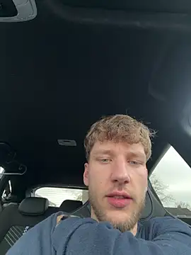 YoungSkinnyBoy20 online show from 02-09-26, 12:53