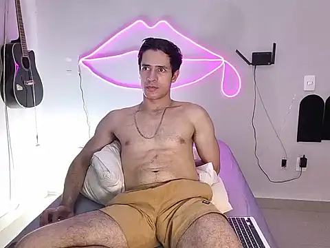 Snapshot of Cshunderlick chatting on 02-22-26, 07:08 Cshunderlick online show from 02-22-26, 07:08