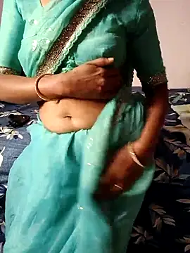 Snapshot of desicpl26 chatting on 02-04-26, 03:12 desicpl26 online show from 02-04-26, 03:12