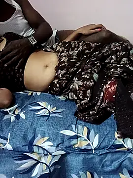 Snapshot of desicpl26 chatting on 02-15-26, 11:19 desicpl26 online show from 02-15-26, 11:19