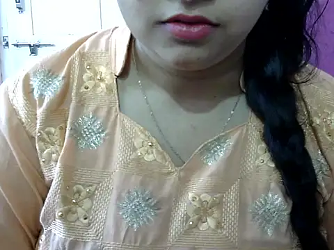 Cute Aliyaa online show from 05-07-26, 10:53