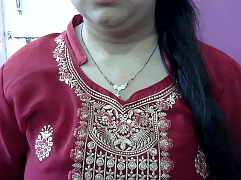Cute Aliyaa online show from 05-17-26, 10:33