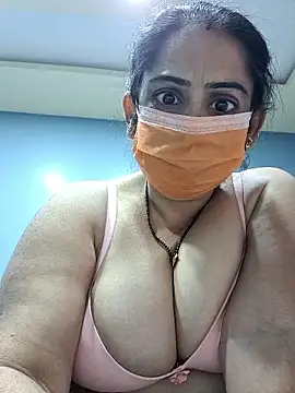 Snapshot of diyam4002 chatting on 02-09-26, 09:19 diyam4002 online show from 02-09-26, 09:19