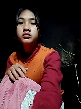 Hoa-tuylip online show from 02-24-26, 10:30