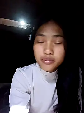 Hoa-tuylip online show from 03-08-26, 02:10